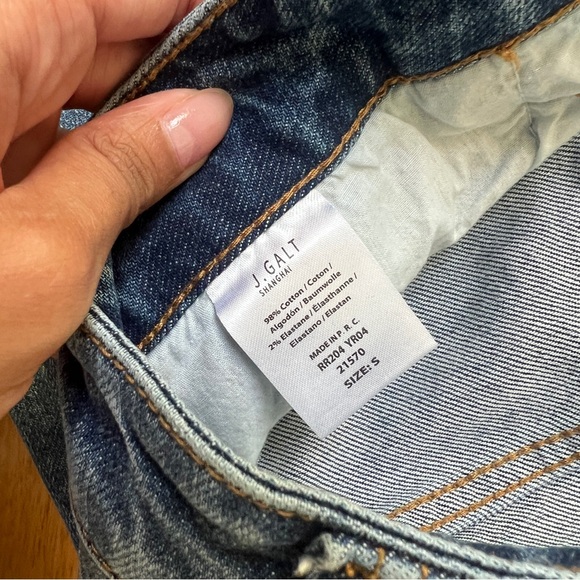 Brandy Melville Quinn Jeans - Picture 4 of 12